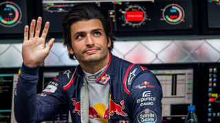 Carlos Sainz Jr. Gets Loaned To Renault For A Year To Smooth Over F1's Big Engine Deal